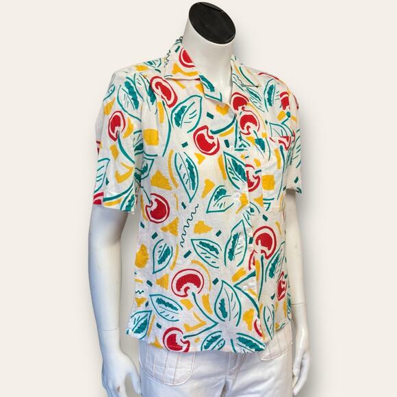 Lloyd Williams petite, cherry shirt, with yellow markings, size 8, 100% cotton - Picture 2 of 6